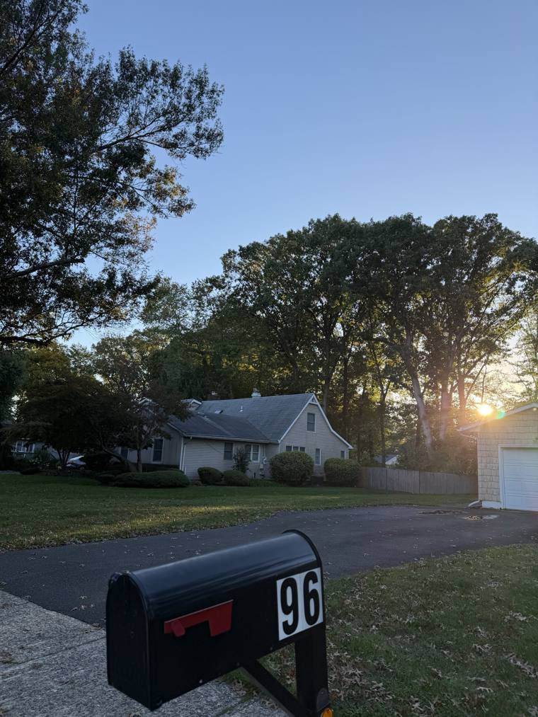 Mailbox 96 on Dr. UV's walk